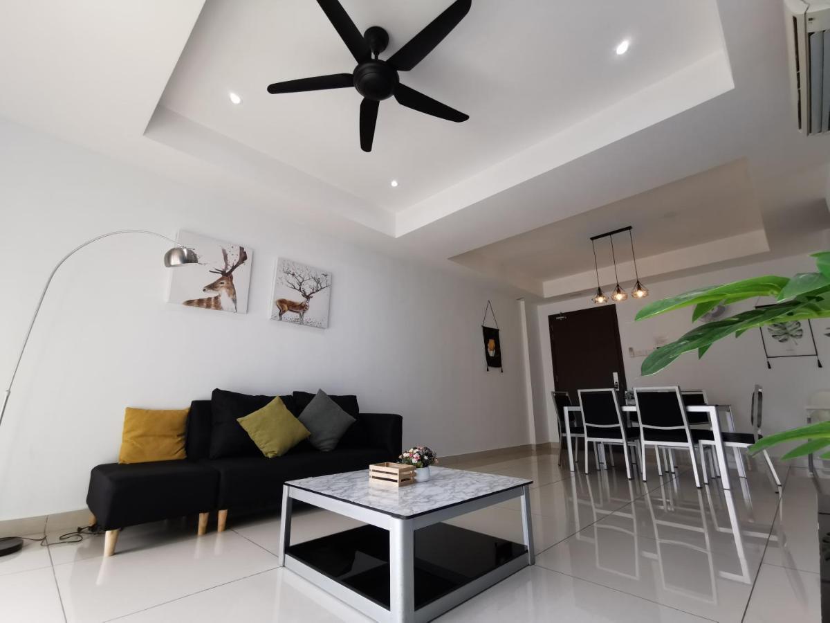 ג'והור בהרו Ksl D'Esplanade Cozy Suite At Johor מראה חיצוני תמונה