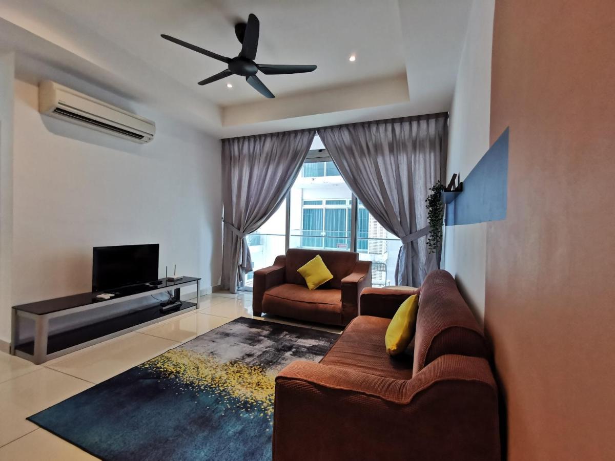 ג'והור בהרו Ksl D'Esplanade Cozy Suite At Johor מראה חיצוני תמונה