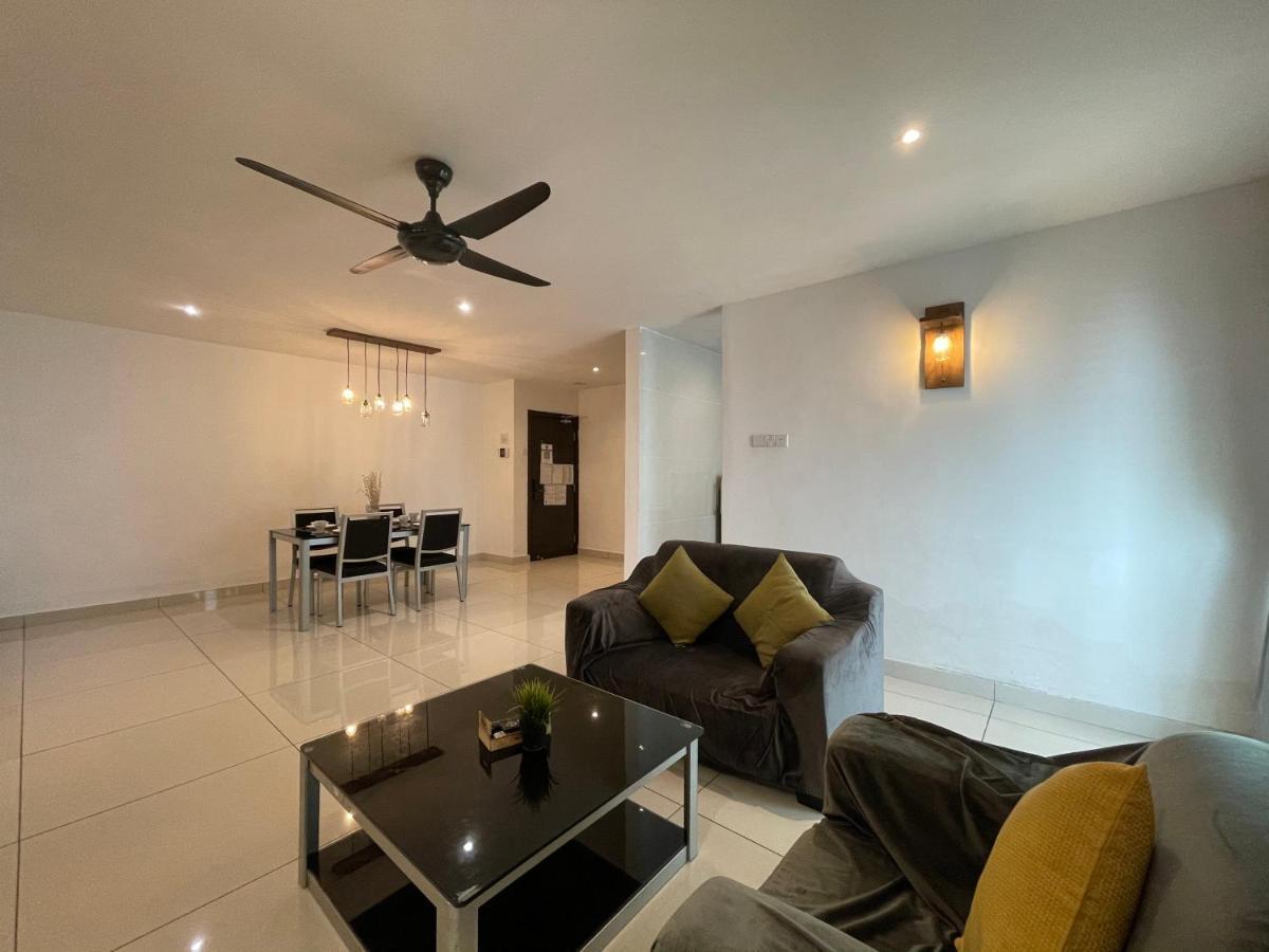 ג'והור בהרו Ksl D'Esplanade Cozy Suite At Johor מראה חיצוני תמונה